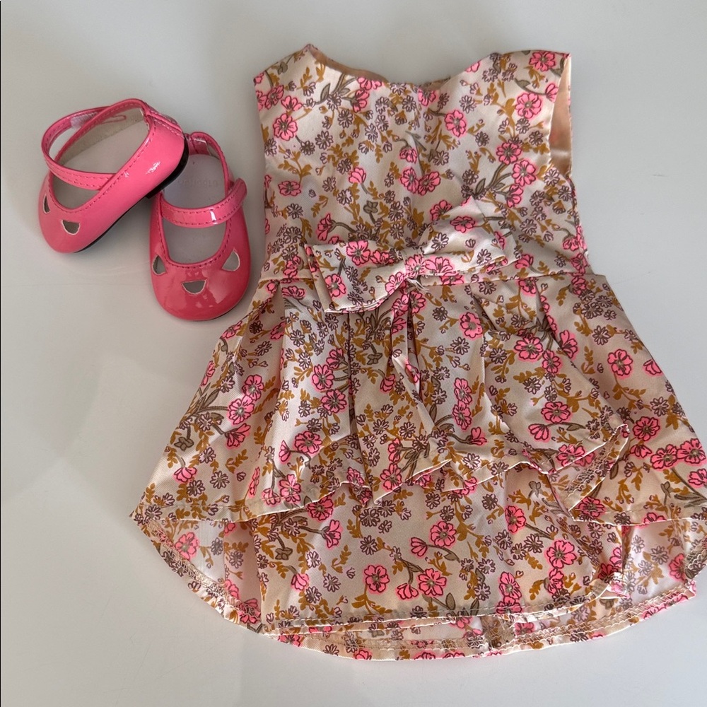 Doll dress & shoes